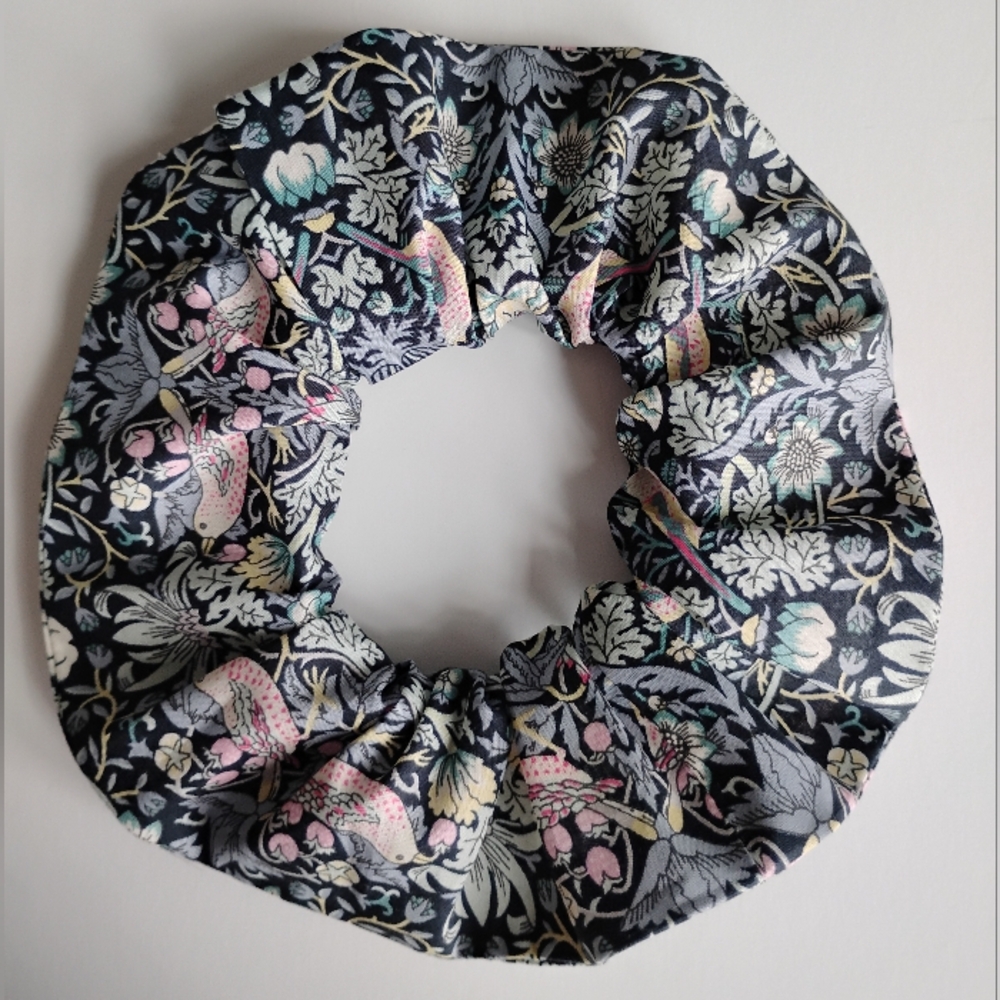 Liberty Art Fabric Scrunchie Strawberry Thief Gray Black Pink Floral Pastel
